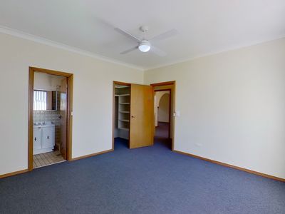 39 Oxley Circle, Dubbo