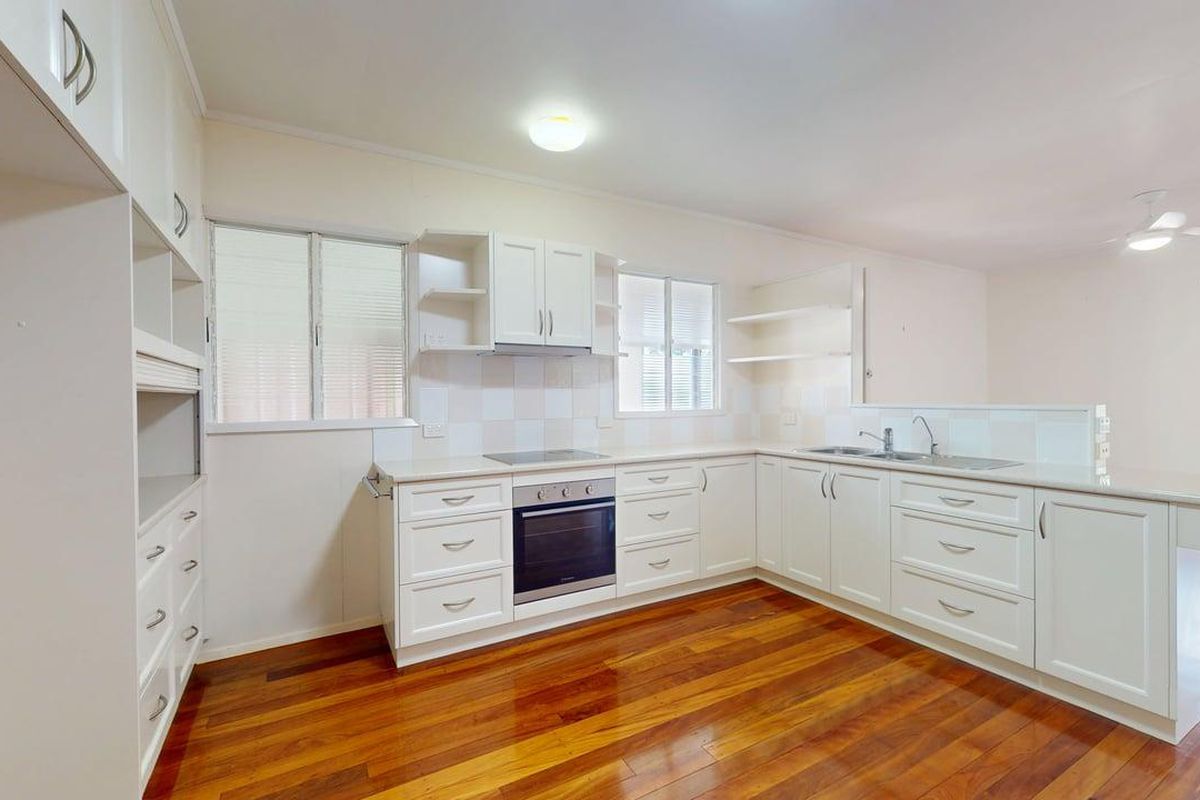 40 Tewantin Road, Cooroy