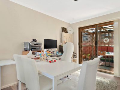 Unit 2 / 17 Main St, Rutherglen