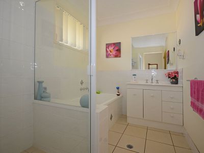 3A DAINTREE DRIVE, Torquay