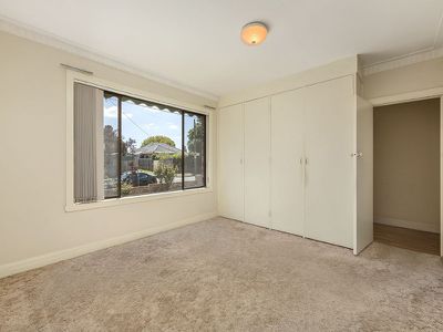 66 Beddoe Avenue, Bentleigh East
