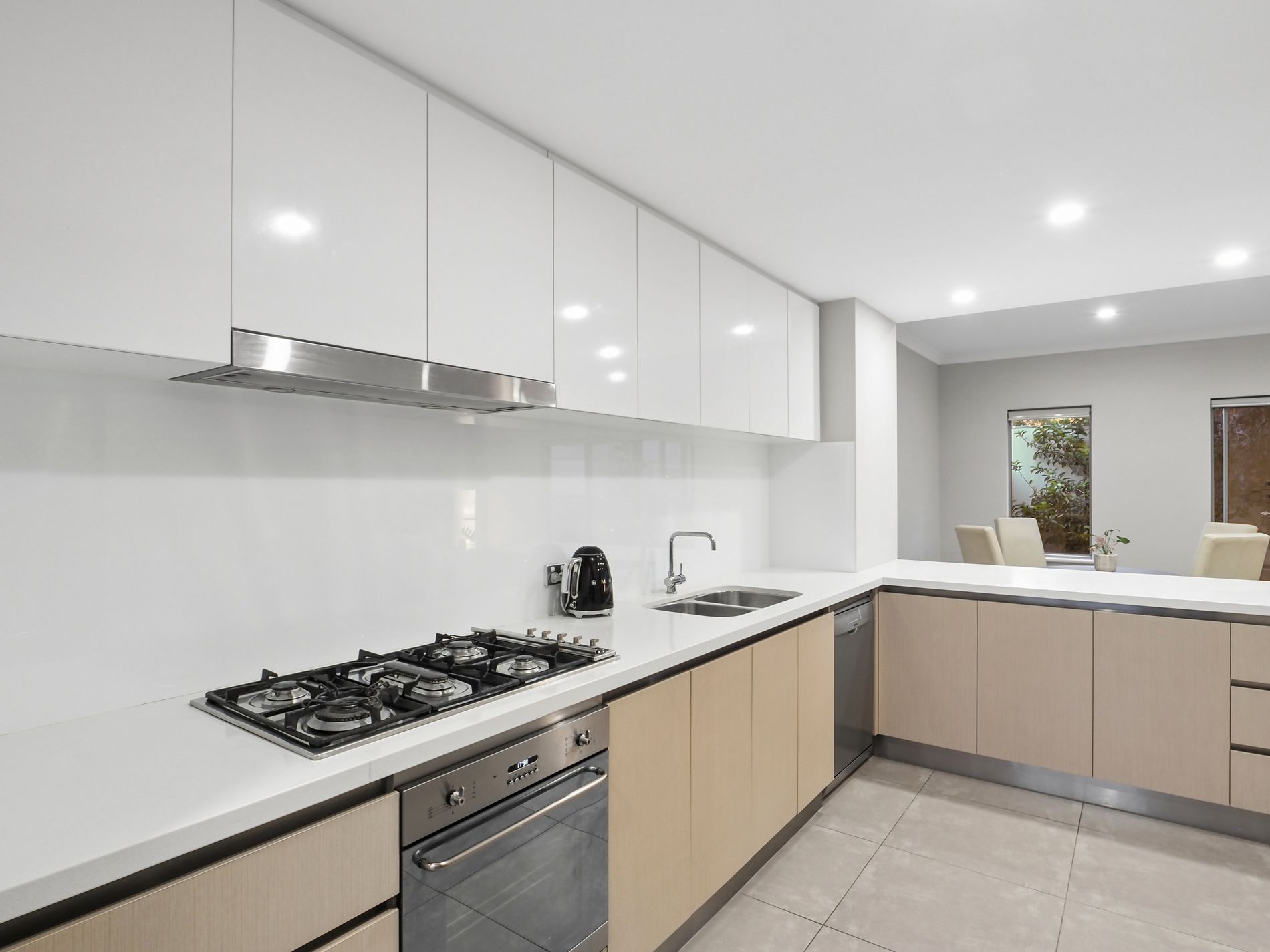 406C Canning Highway, Como