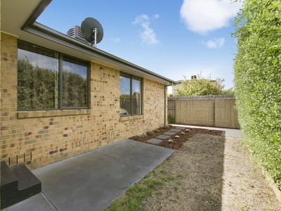 2 / 12 Studley Street, Mulgrave
