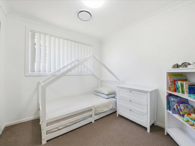 48 Davisland Avenue, Wilton