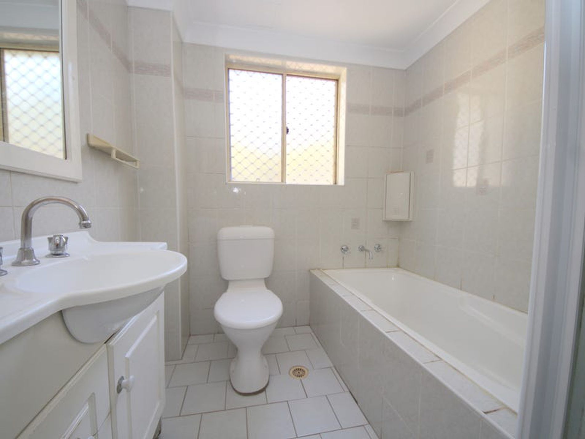 10 / 131 Meredith Street, Bankstown