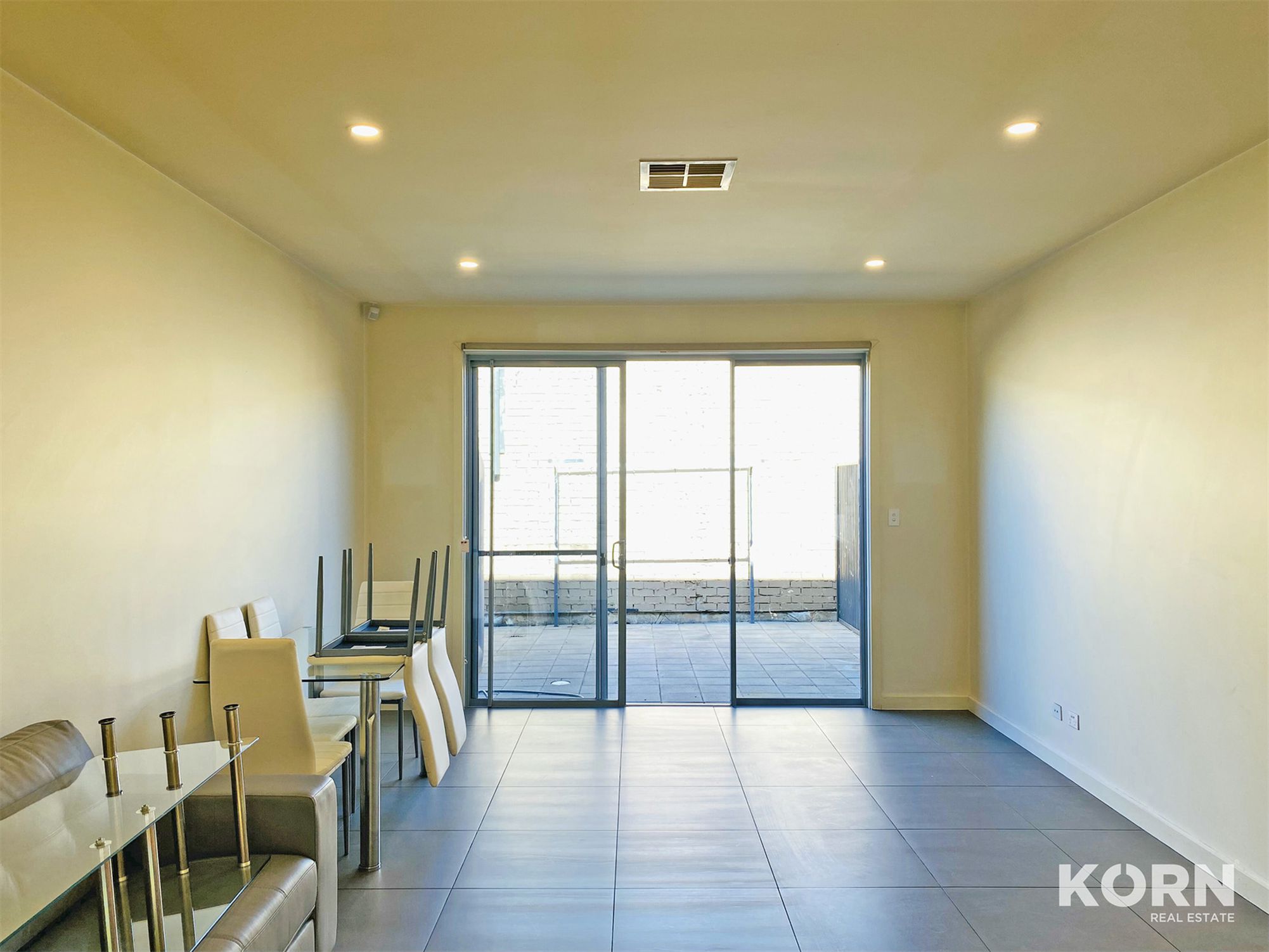 6 / 60A Chief Street, Brompton