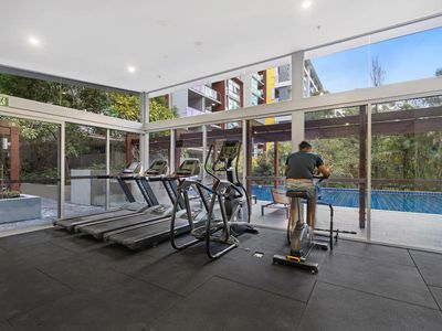 102 / 1 Saunders Close, Macquarie Park