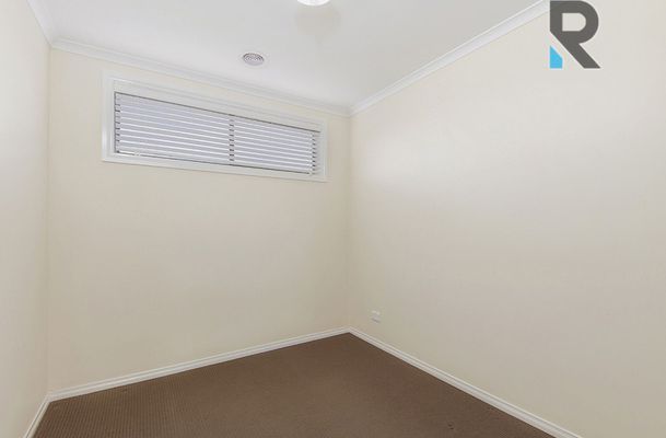 2 / 67 Dianne Avenue, Craigieburn