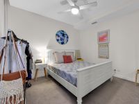 301 / 10 Trinity Street, Fortitude Valley