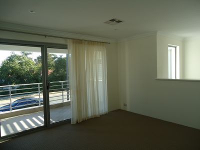 208 Newborough Street, Karrinyup