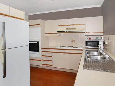 3 / 77 Bradman Avenue, Maroochydore