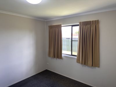 2 / 5 Bader Court, Wilsonton