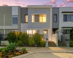 21 Livorno Boulevard, Piara Waters