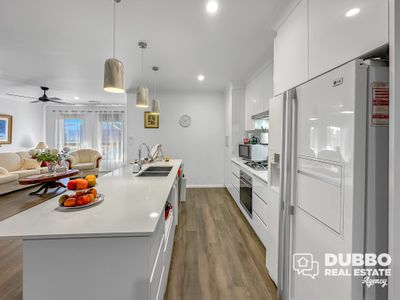 15 Bayou Avenue, Dubbo