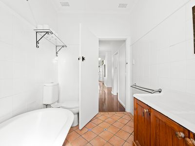 14 Tilba Street, Narooma