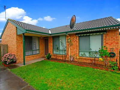 2 / 33 Ivan Crescent, Hampton Park