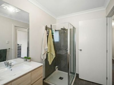 3 / 39 Adelaide Street, George Town