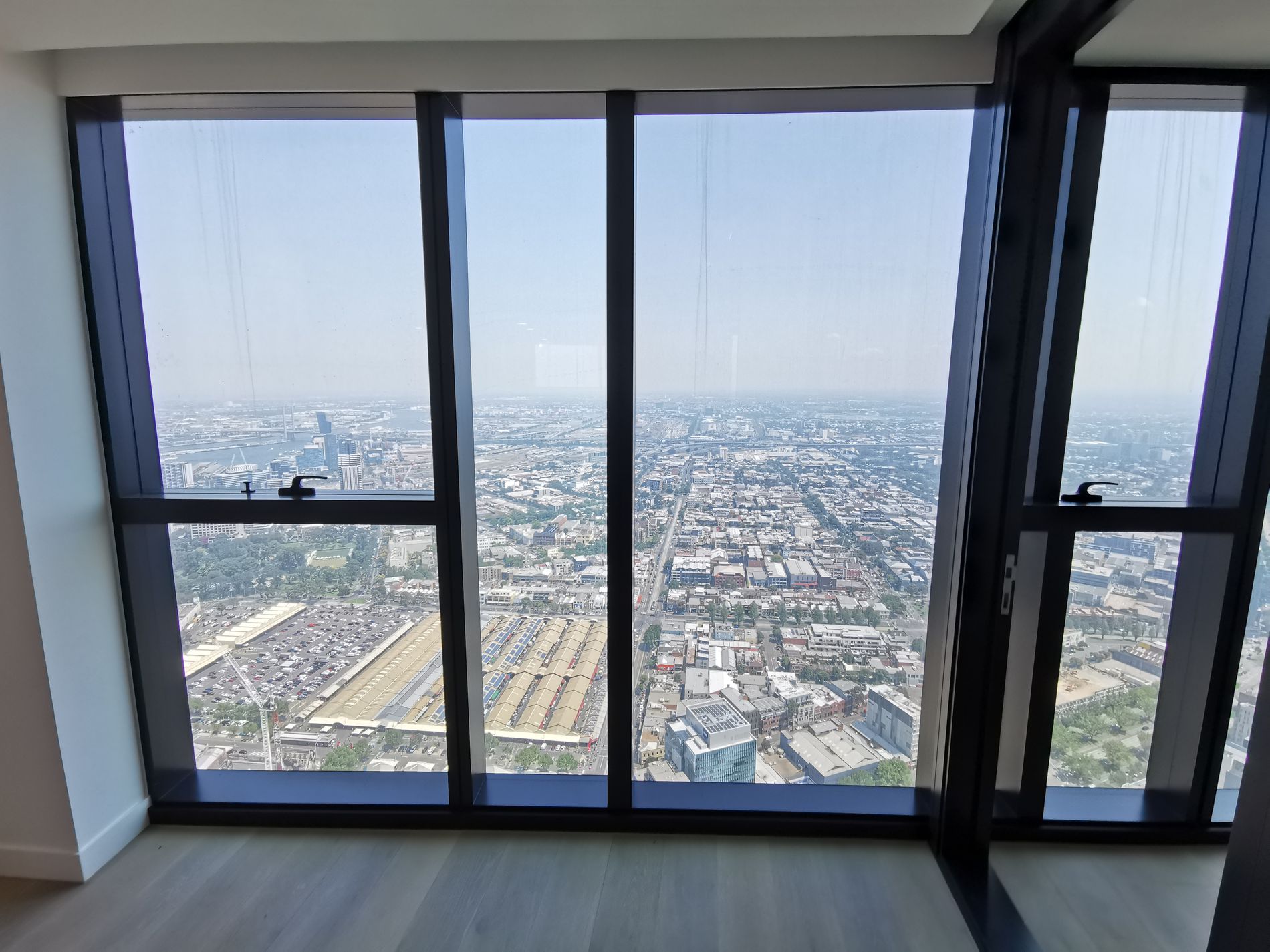 6810 / 160 Victoria Street, Carlton