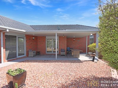 15 Fisher Square, Horsham
