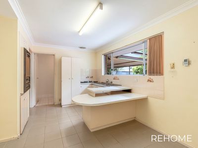 3 Orberry Place, Thornlie
