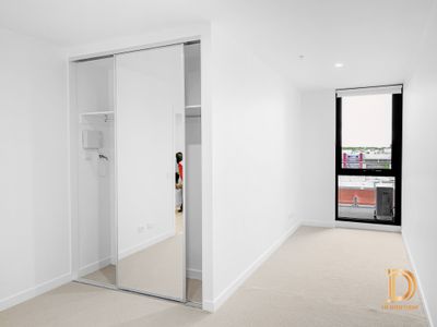 unit 318 / 1060 Dandenong Road, Carnegie