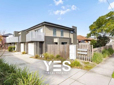 2 / 1 Main Road, Clayton South