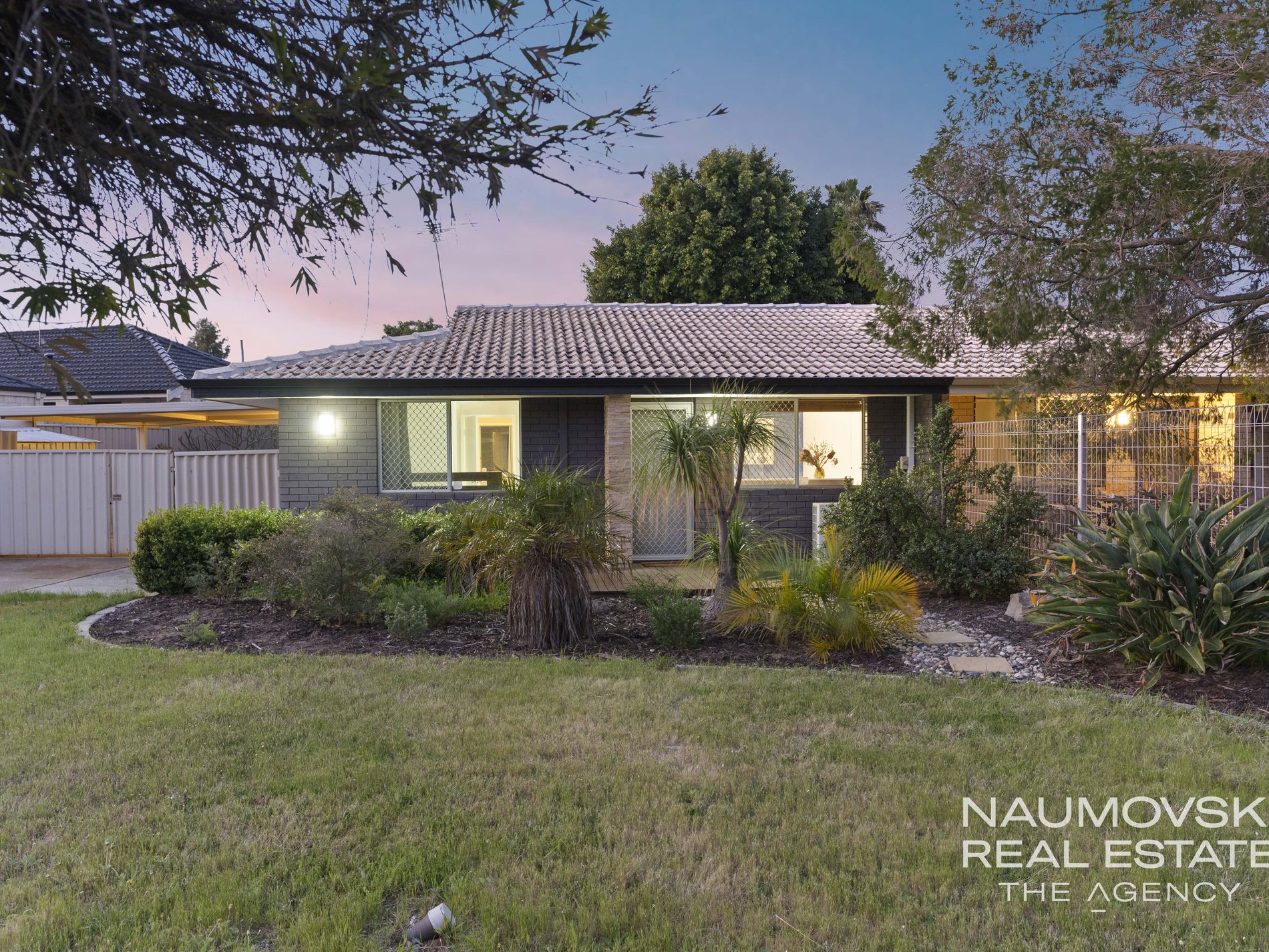 44 Harris Way, Westminster