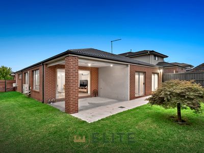 16 Graziers Crescent, Clyde North