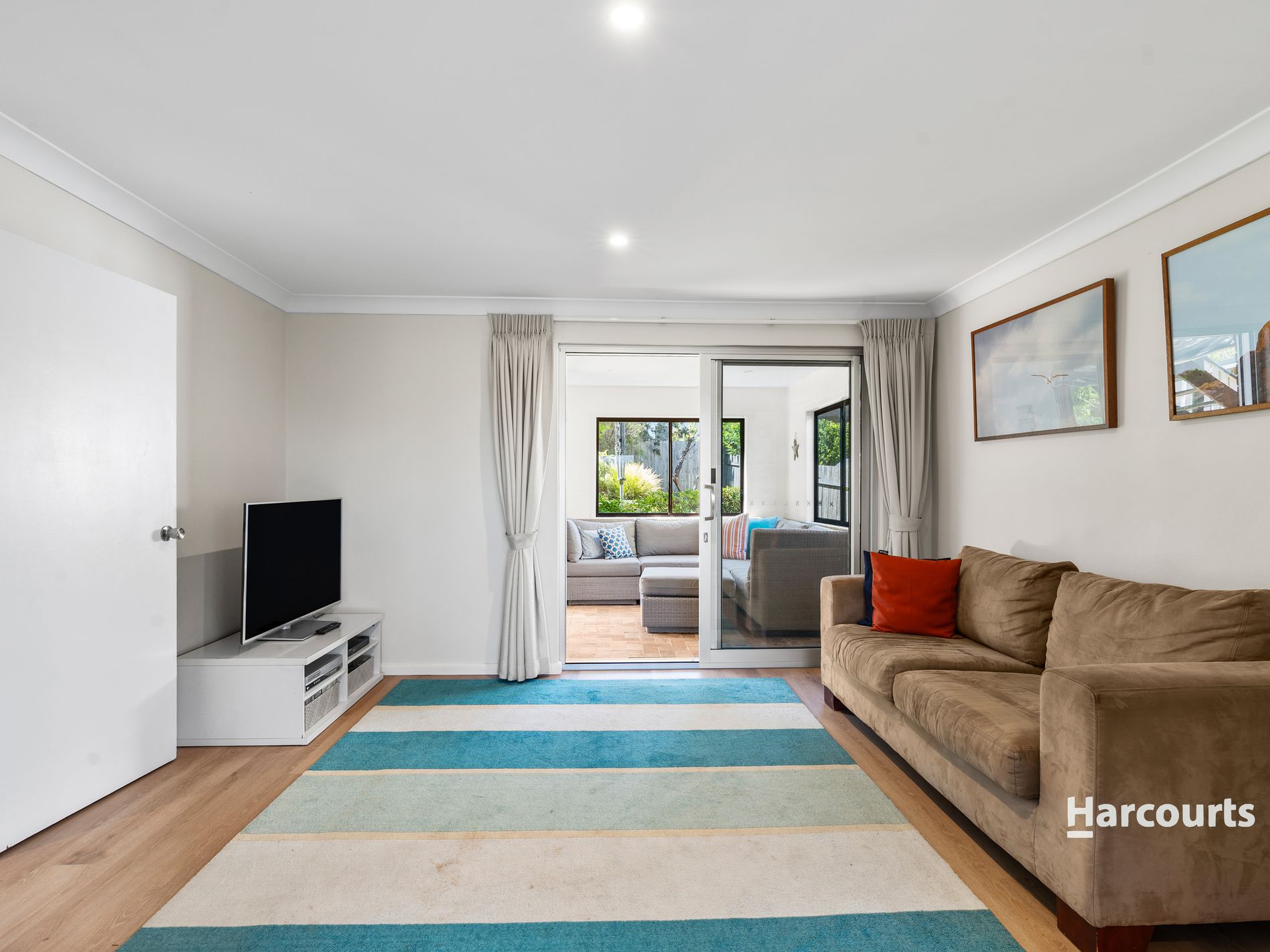 22 The Rampart, Manyana