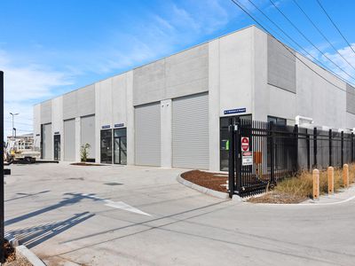 1 / 12 Mc Robert Street, Newport