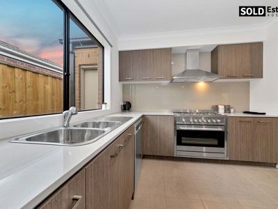 115 Moxham Drive, Clyde North