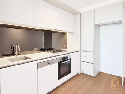 3611 / 628 Flinders Street, Docklands