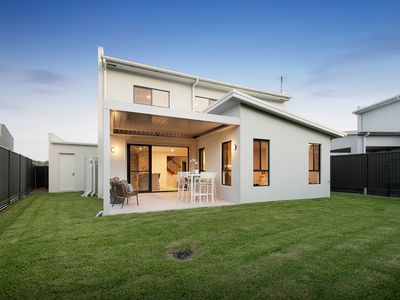 58 Roland Garros Crescent, North Kellyville