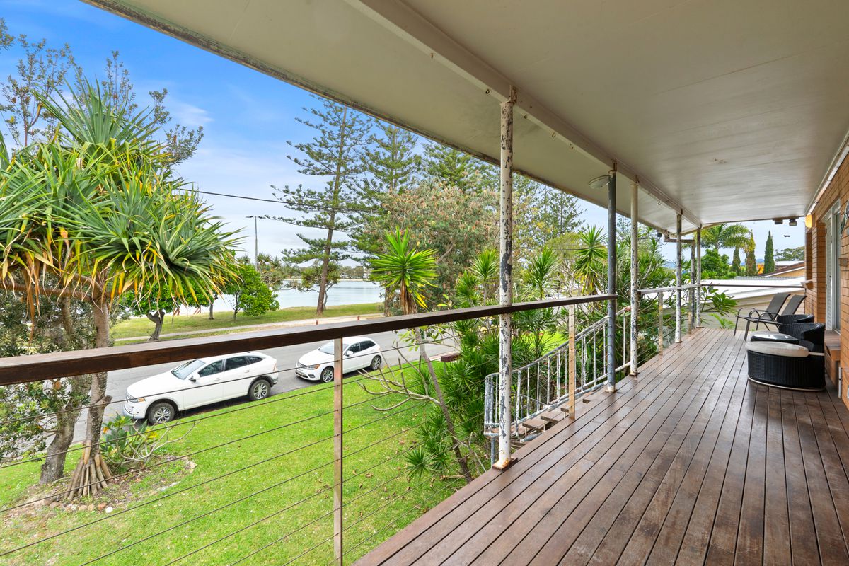4 / 21 Awoonga Avenue, Burleigh Heads