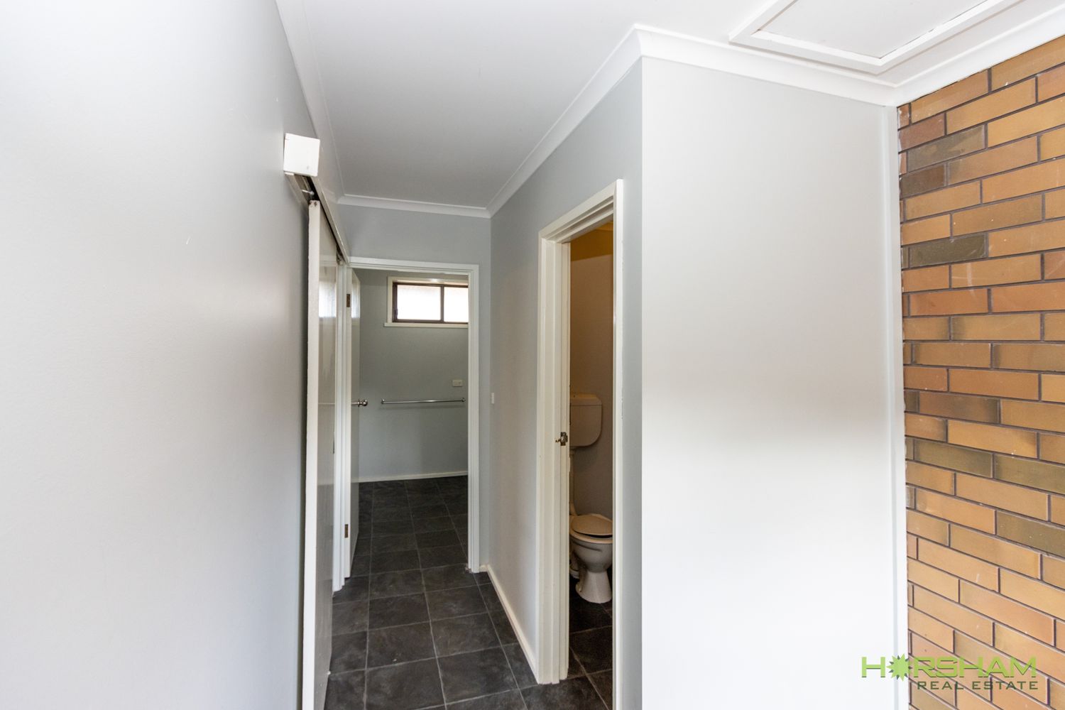 2 / 15 Schwarz Avenue, Horsham