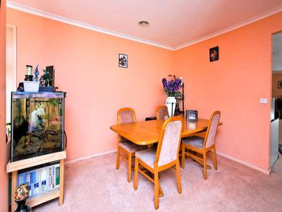 1 Warana Drive, Hampton Park