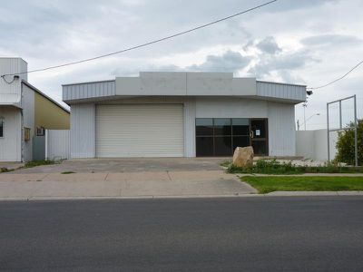 4 Sloss Street, Horsham