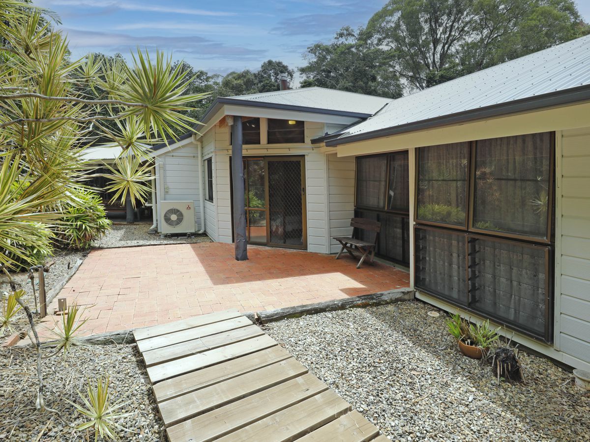 75 Winfield Road, Lake Eacham