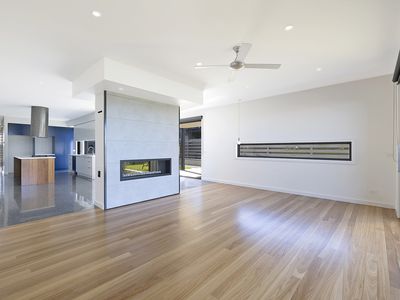 1 / 5 Martin Laurence Place, Port Fairy