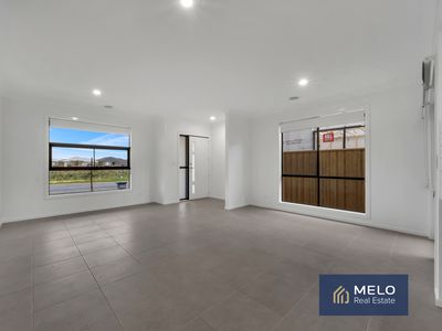 25 Mansfield Drive, Werribee