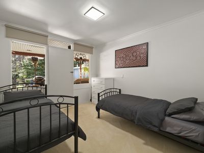 24 The Avenue, Jamieson