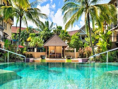 1418 / 2-10 Greenslopes Street, Cairns North