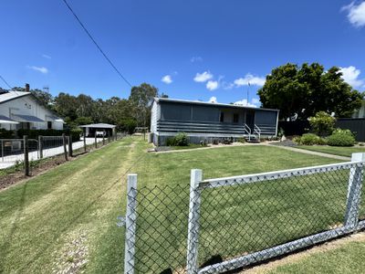 7 Wills Street, Nanango