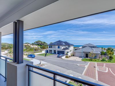 27 Moonlighter Way, Yanchep