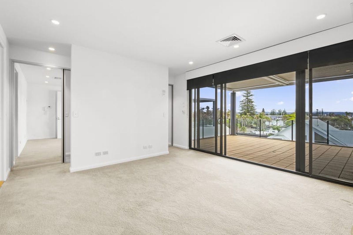 8 / 29 Hutton Road, The Entrance