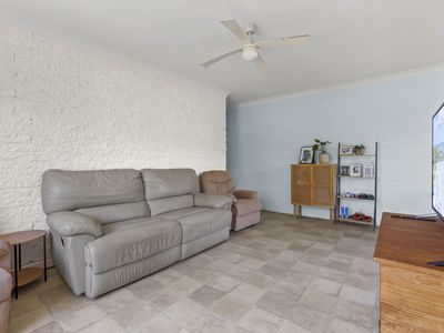 6 / 16 McMillan Road, Narooma