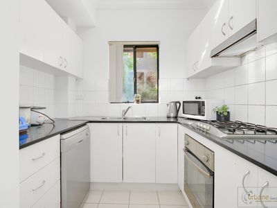 28 / 9-17 Eastbourne Road, Homebush West