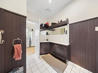 18 Buckley Street, Sale