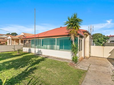 7 Kemblawarra Road, Warrawong