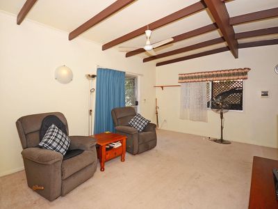 4 Hansen Street, Urangan